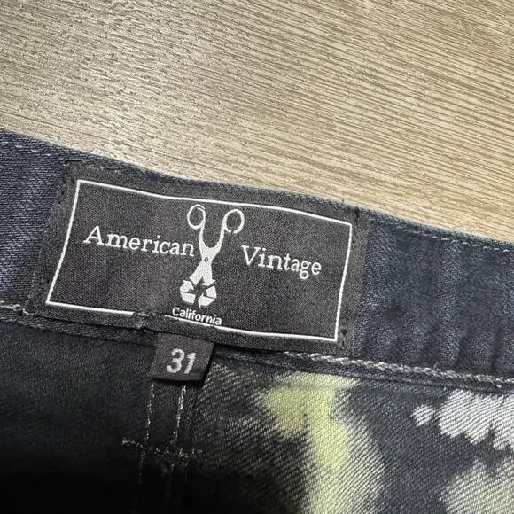 Levi’s American Vintage Denim Distressed Shorts Tie Dye Splatter Cut Off Size 31 - Picture 3 of 7